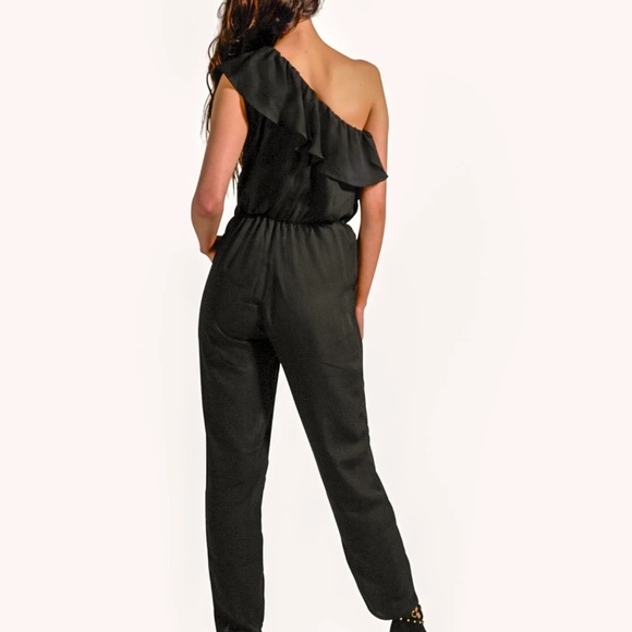 BLACK OFF-SHOULDER JUMPSUIT - Picture 3 of 4
